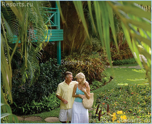 Almond Casuarina Beach Resort 14